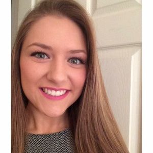 Meet your Posher, Kendra